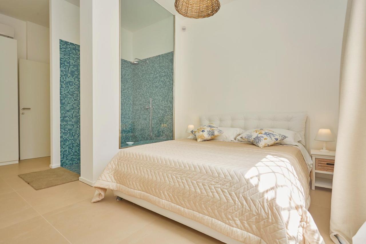 Casa Sugli Scogli Villa Fontane Bianche Bagian luar foto